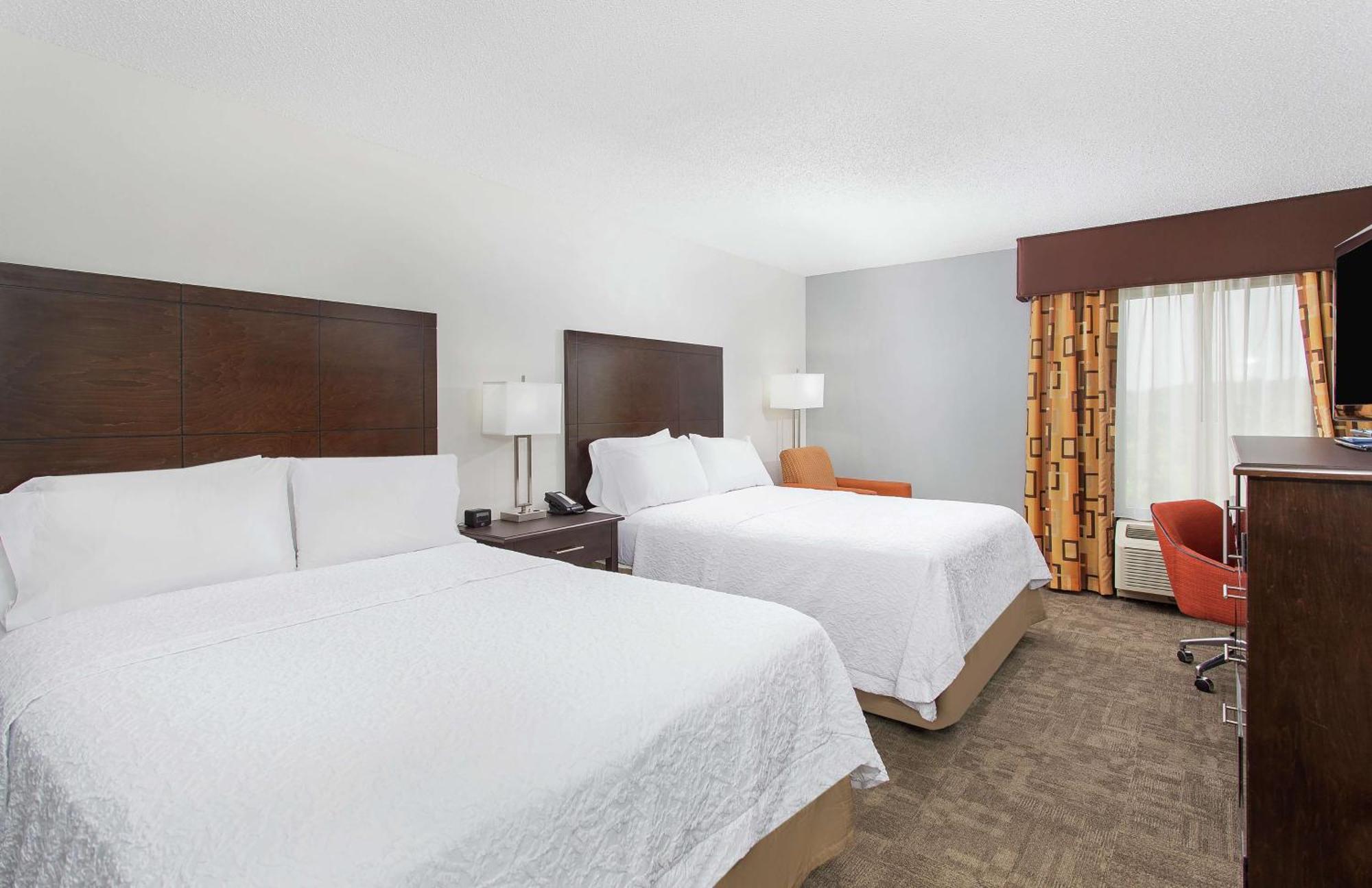 Hampton Inn Cullman Exterior photo